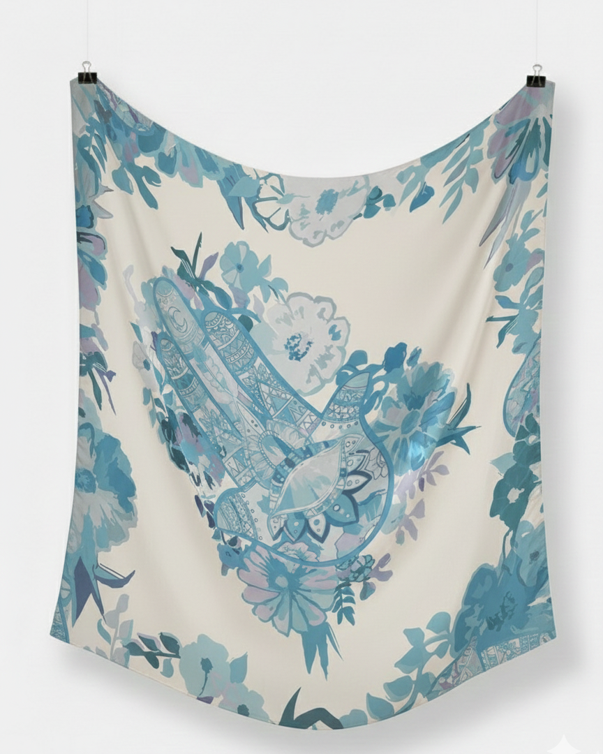 Fatima’s Hand Silk-Satin echarpe